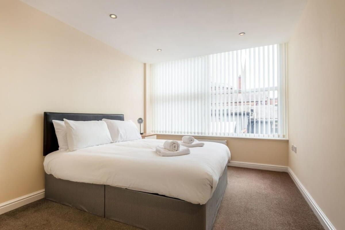 Bright 1 Bedroom Budget Flat In Central Pontefract Bagian luar foto